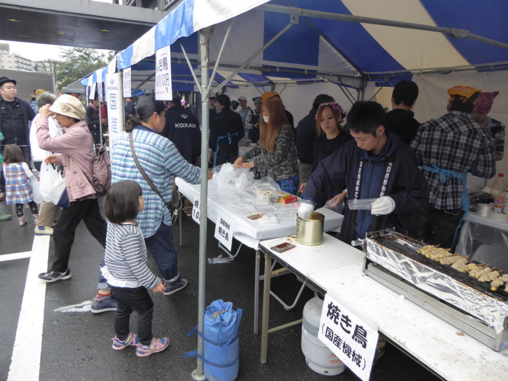 国産機械株式会社＿日野自動車秋祭りに出店しました